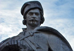 Капитан Петко Войвоида Един от паметниците на Капитан Петко Войвоида