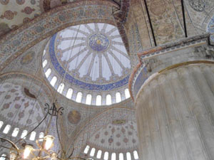 ИСТАНБУЛ - джамията „Султанахмет” ИСТАНБУЛ - джамията „Султанахмет”