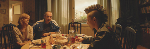 Филмът „ПОДСЛОН” вече може да се гледа онлайн в сайта netcinema.bg Филмът „ПОДСЛОН” вече може да се гледа онлайн в сайта netcinema.bg