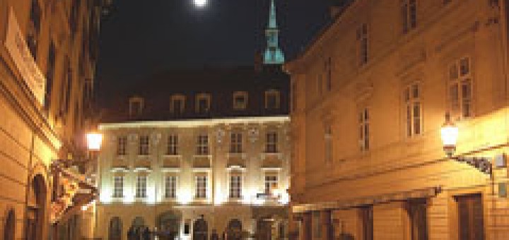 Братислава. Снимки: Владо Трифонов