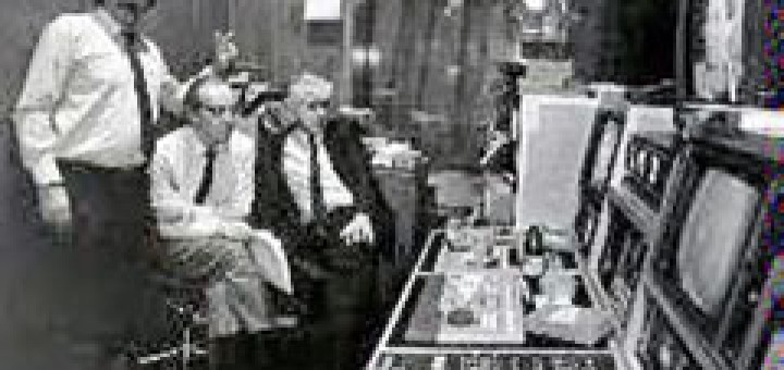 1960 – В България Д. Иванов и Кеворк Кеворкян бяха сред първите „телевизионери”