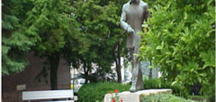 След 1979 Далчев създаде в САЩ внушителния образ на Дж. МакГахан