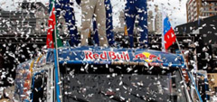 Празник на КАМАЗ - Чагин и екипът му за 7 път шампиони на Дакар!