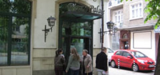 Бившата кръчма “Кюстендил” сега е “Pizza Palace”