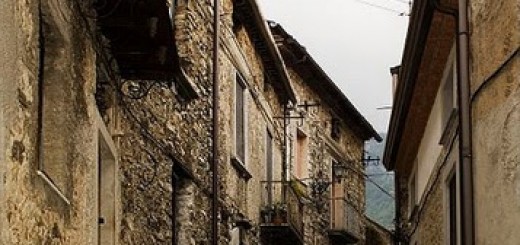 България - град в Италия