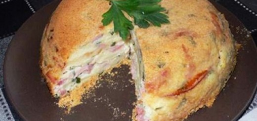 Картофена торта с шунка и пушено сирене