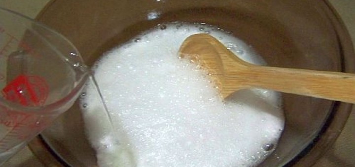 Как да се отървем от мухъла в дома си без хлорни препарати?