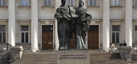 kiril metodi monument
